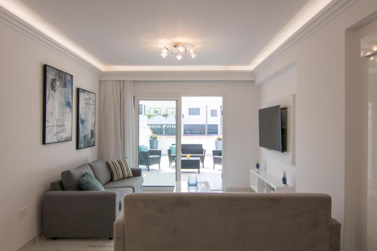 Phaedrus Living: Luxury Flat Semeli Apartment Paphos ภายนอก รูปภาพ