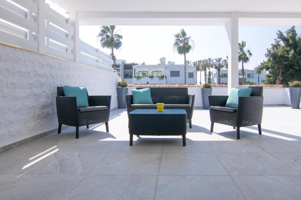 Phaedrus Living: Luxury Flat Semeli Apartment Paphos ภายนอก รูปภาพ